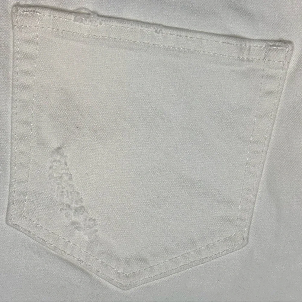 DL1961 Karlie Puro Denim Boyfriend Shorts - Picture 8 of 9